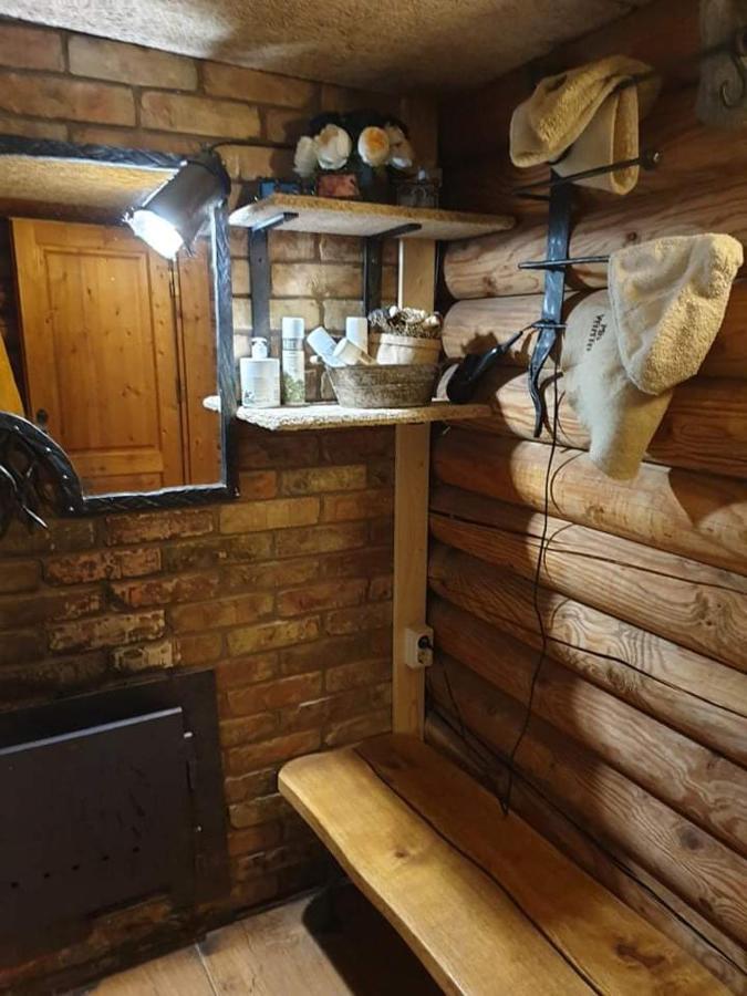 Sveciu Namelis Hotell Šiauliai Exteriör bild