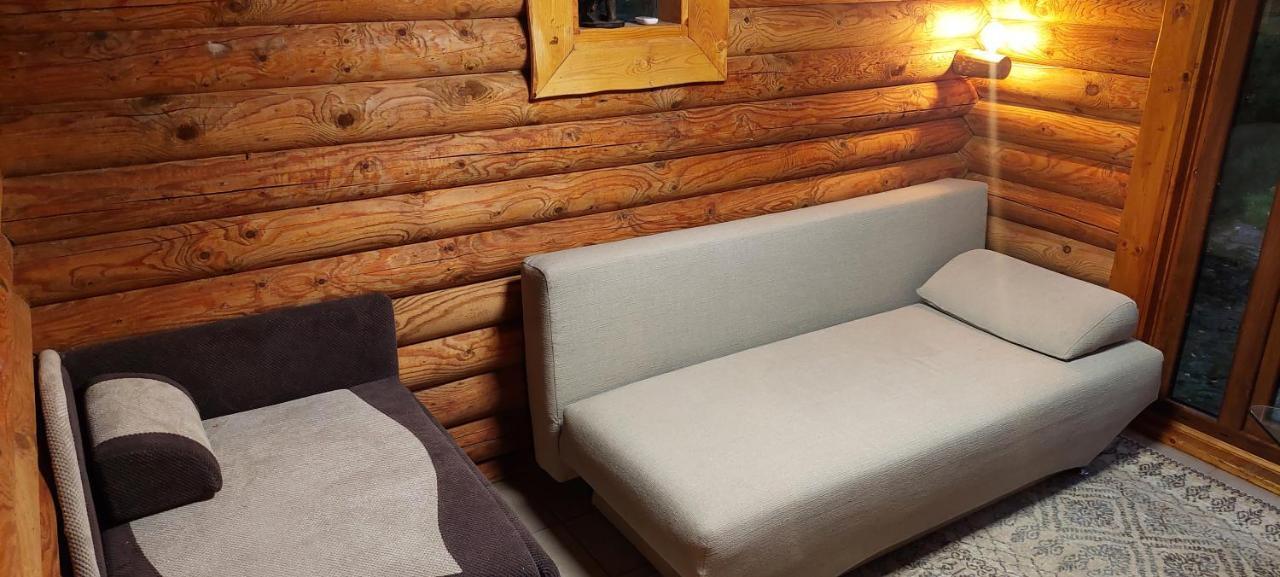 Sveciu Namelis Hotell Šiauliai Exteriör bild