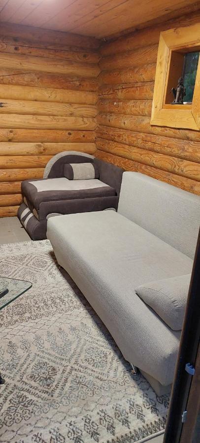 Sveciu Namelis Hotell Šiauliai Exteriör bild