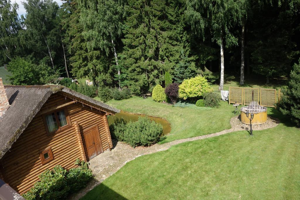 Sveciu Namelis Hotell Šiauliai Exteriör bild
